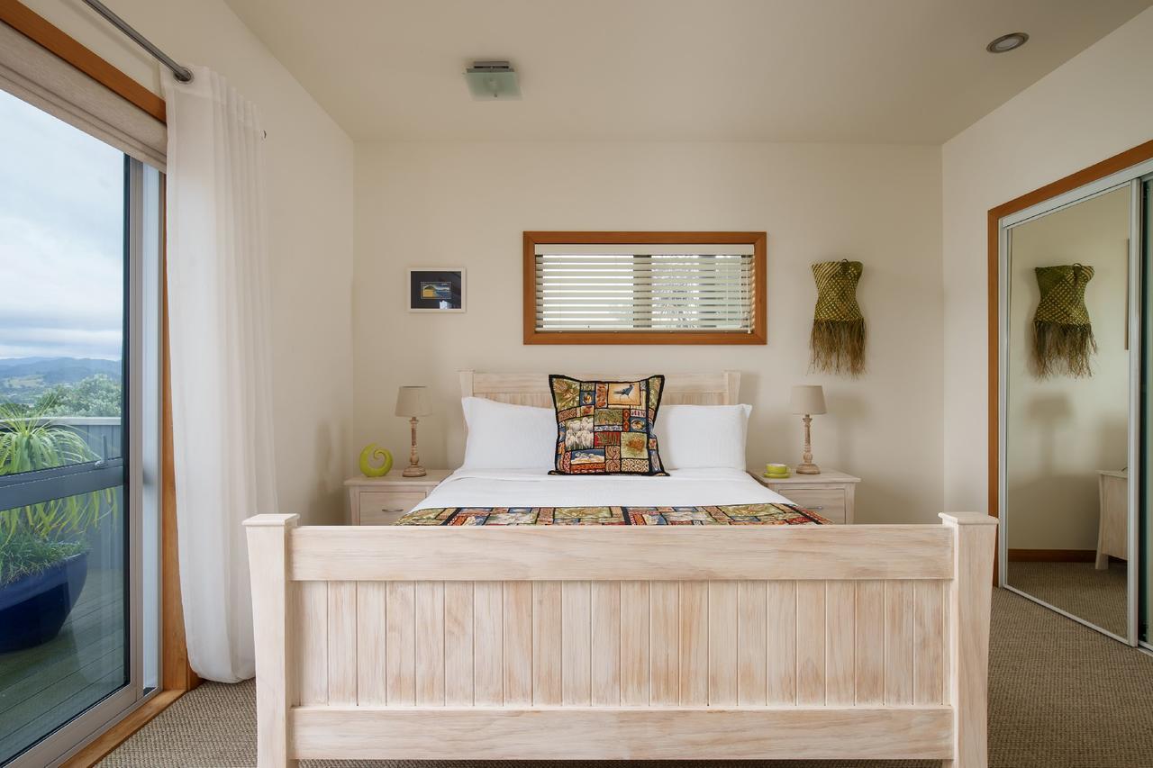 Paku Palms Bed & Breakfast Тайруа Екстериор снимка